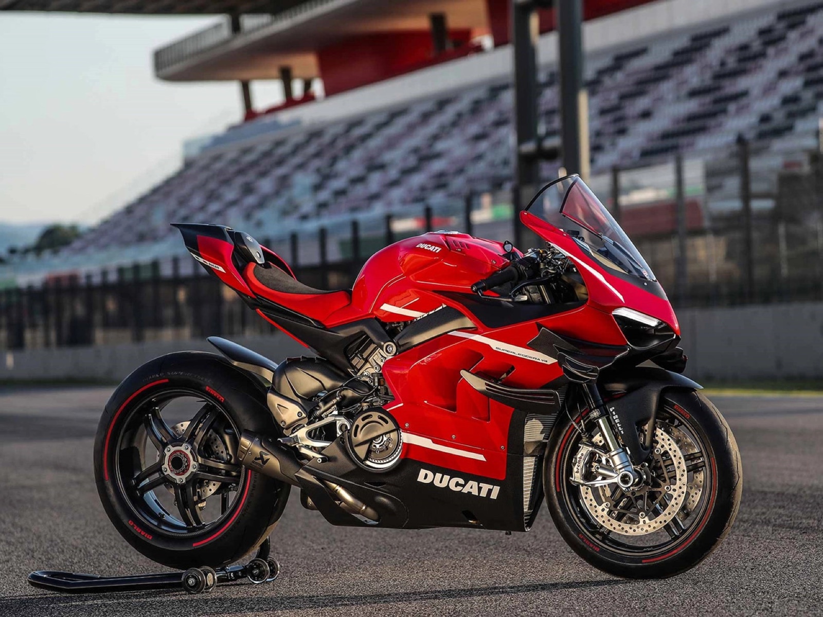 Ducati Superleggera V4